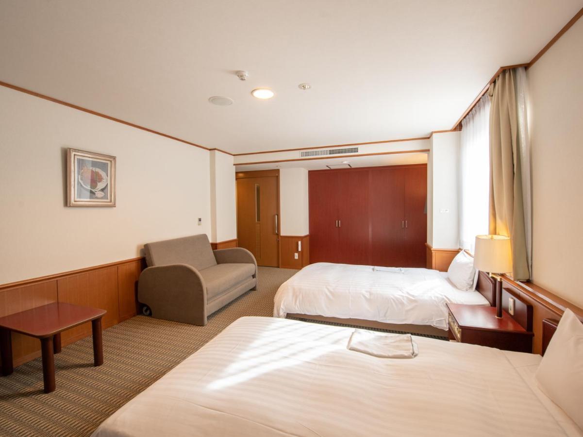 Hotel Iidaya Мацумото Экстерьер фото